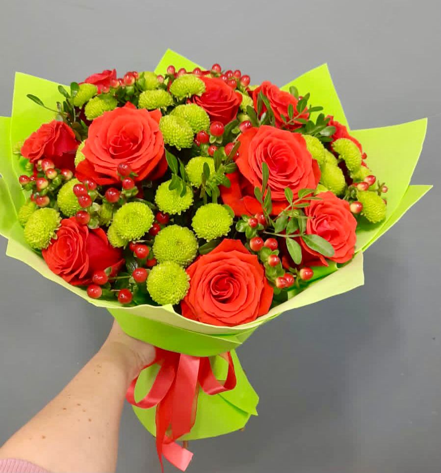 Букет цветов из: Хризантемы и Розы в Полесске