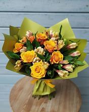 Букет цветов из:  Альстромерии и Розы в Полесске