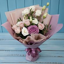 Букет цветов из:  Розы и Лизиантусы в Полесске