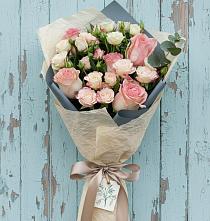 Букет цветов из:  Розы в Полесске